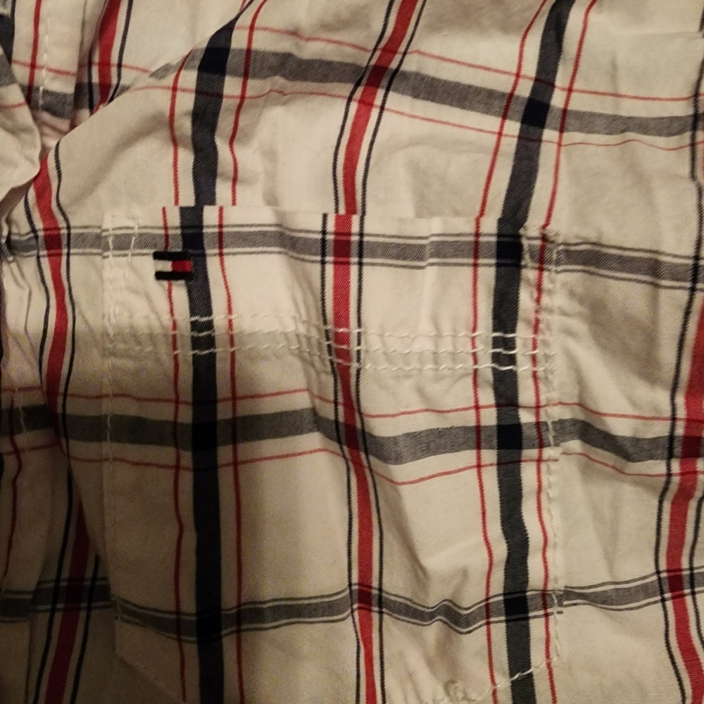 Tommy Hilfiger boys size 7 dress shirt - Picture 2 of 3